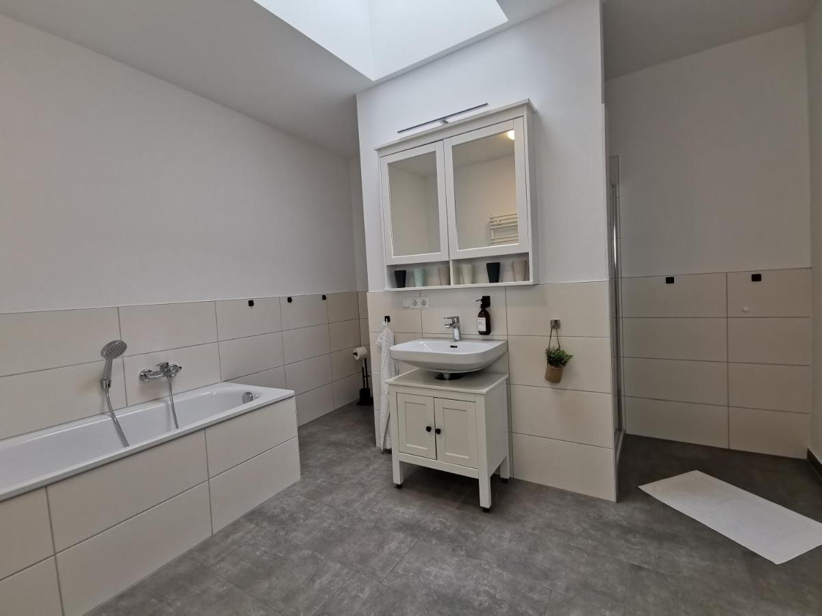 Bohnapartments - Town House Am Stadtpark - Gratis Parkplatz - Wlan Erfurt Dış mekan fotoğraf